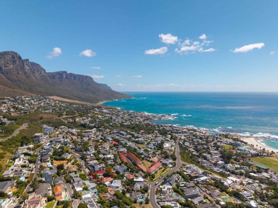 6 Bedroom Property for Sale in Camps Bay Western Cape
